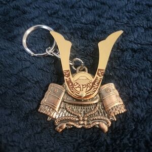 Vintage Japan Samurai Helmet Keychain - Gold & Bronze